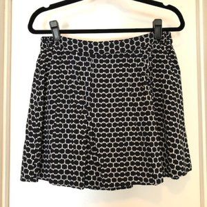 Banana Republic Black & White Pattern A Line Skirt